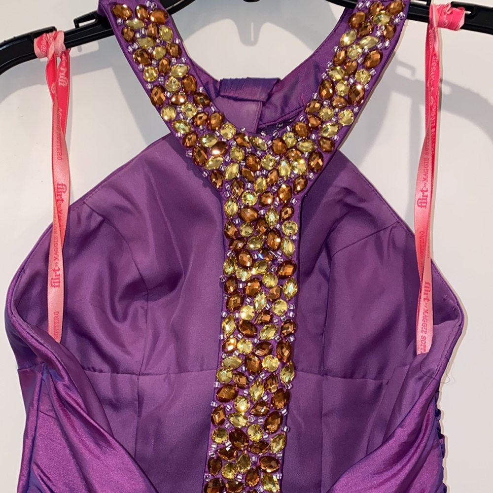Prom Dress ๐๐ - Picture 4 of 6